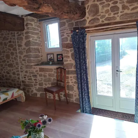 Au Petit Bonheur *